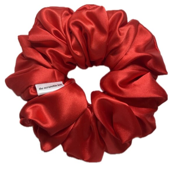 XL Scrunchie - Red - Picture 1 of 1